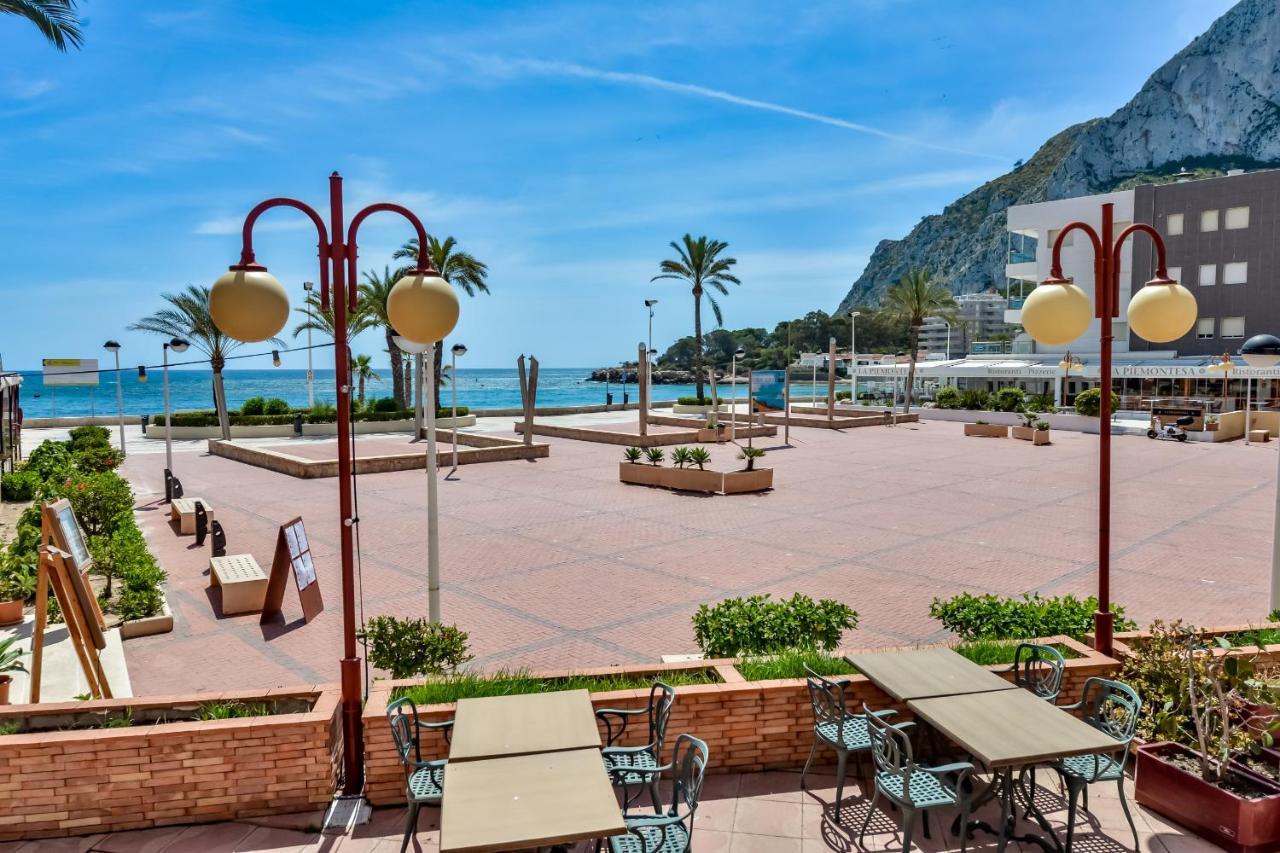 Apartamentos Zafiro Calpe Esterno foto